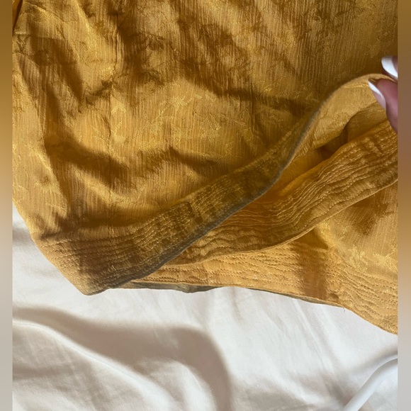 Designer Punjabi embellished Yellow Embroidered Traditional suit temple salwar - Picture 3 of 3